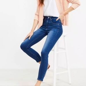 {LOFT} The Skinny Jeans - Medium Wash - Size 31/12